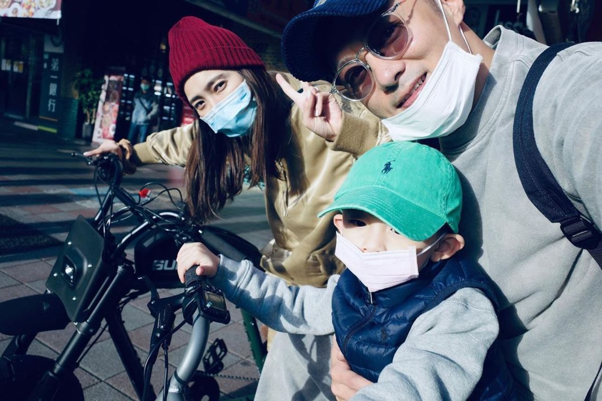 ▲余文樂（右）感嘆人生不如意。（圖／余文樂IG）

