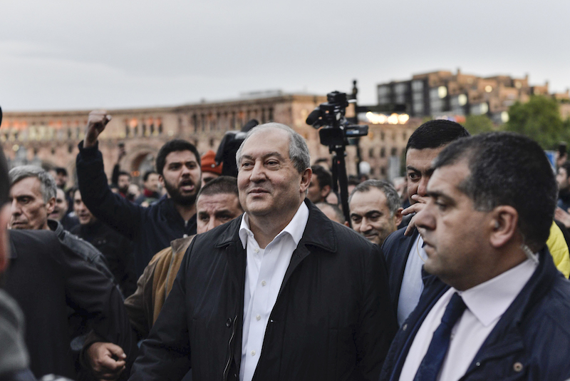 ▲亞美尼亞總統薩奇席恩的辦公室今天表示，薩奇席恩確診。（圖／美聯社／達志影像）