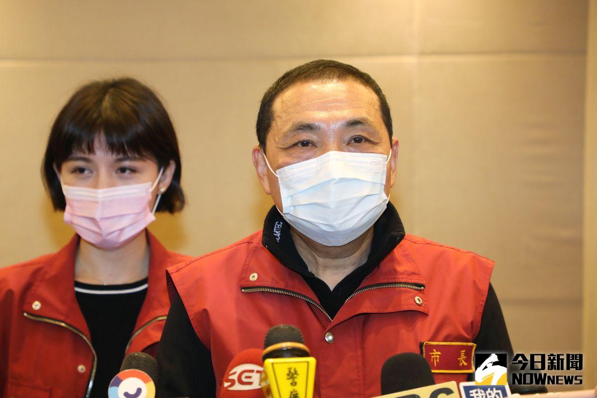 ▲新北市長侯友宜呼籲中央，出面統合各縣市的防疫旅館調度，做好不是防疫旅館的管理，以免造成防疫的漏洞。（圖／記者陳志仁攝，2021.01.06）