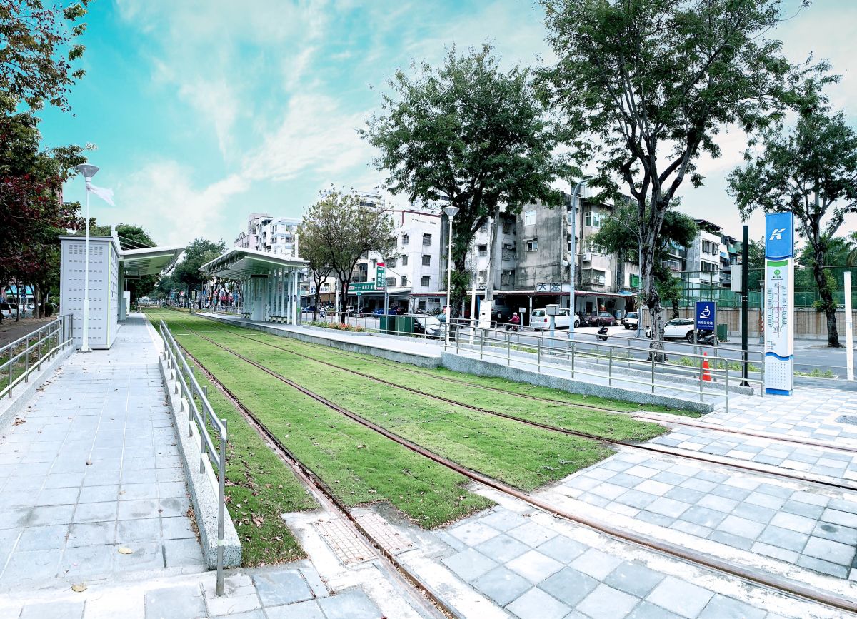 ▲高雄輕軌大南環段1月12日正式通車。（圖／NOWnews資料照片）