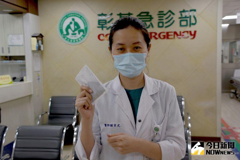 ▲謝貝尤醫師表示,暖暖包這種看似沒有殺傷力的發熱器具,其實一樣會造成低溫燙傷。(圖/記者陳雅芳攝,2021.01.08)