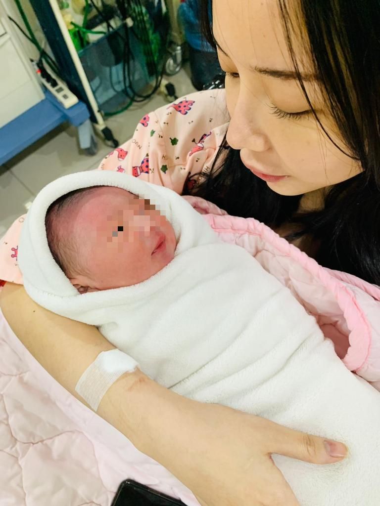 ▲楊奇煜太太言兒順利產下兒子。(圖/猿聲提供)