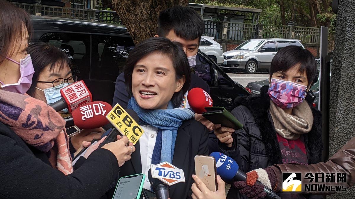 ▲被問到是否出戰2022地方選舉？前文化部長鄭麗君沒有正面回應，但也語帶玄機地說，她期待能邀請各界朋友大家多來思考台灣未來下一步。（圖／記者鄭宏斌攝，2021.01.09）