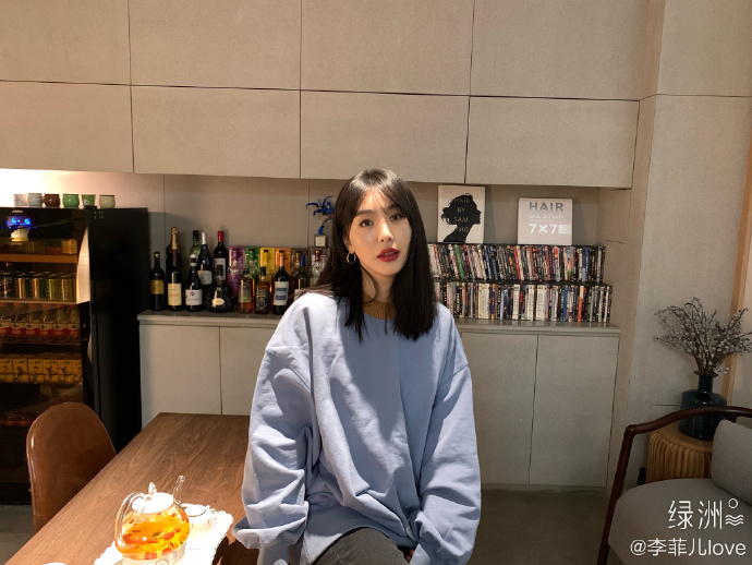 ▲李菲兒是黃曉明的前女友。(圖/李菲兒微博)