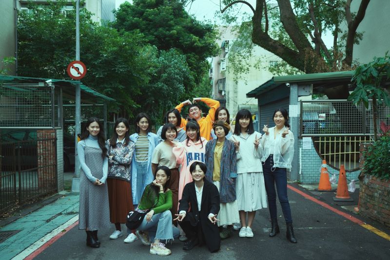 ▲▼吳慷仁(上圖,下圖後)1天私會15任女友。(圖/華納兄弟)