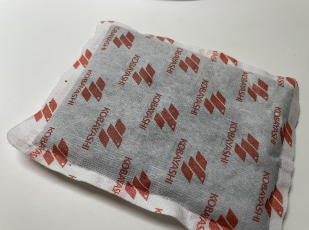 ▲近日受到寒流影響，不少人瘋狂購入暖暖包，造成全台大缺貨。（圖／NOWnews資料照）