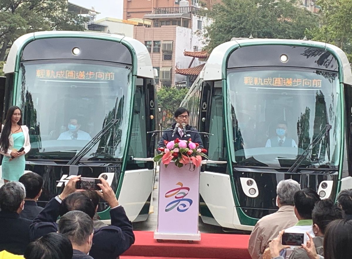 ▲高雄環狀輕軌2階大南環路段今(12)日舉行通車儀式，由高雄市長陳其邁主持。(圖／記者黃守作攝，2021.01.12)