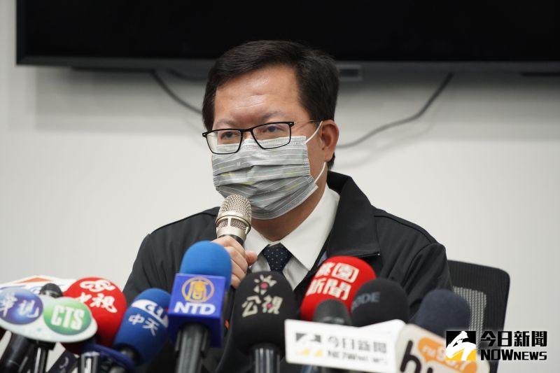 ▲鄭文燦今天宣布市府附屬及學校尾牙一律停止;大型活動協調延期舉行,民間部份需按照防疫相關規定。(圖/記者李春台攝,