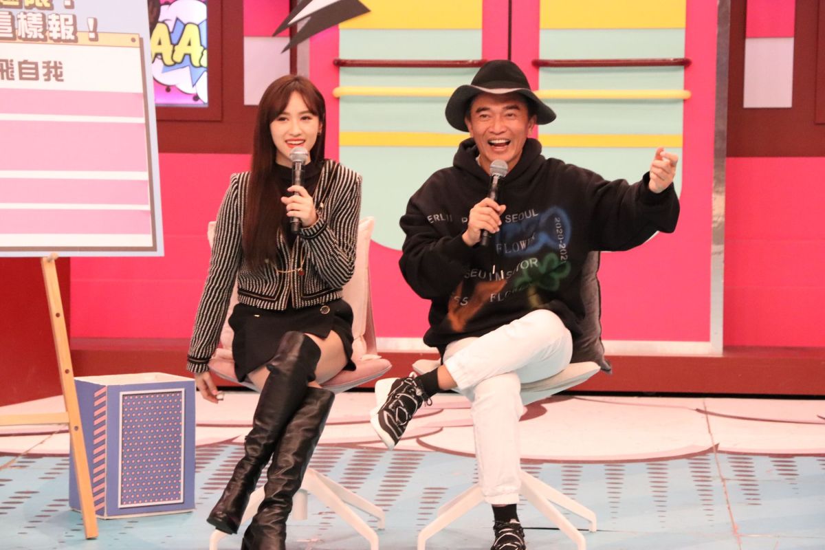 ▲吳宗憲（右）、Sandy訪問中天主播。（圖／中天綜合台提供）