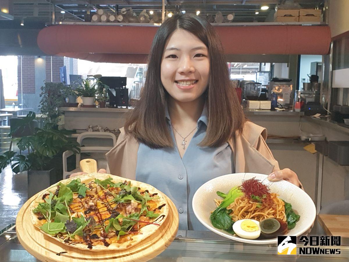 ▲台中歐棒咖啡主打新美式紐約風格，燉飯、烤餅及義大利麵都是人氣餐飲。（圖／記者金武鳳攝，2021.1.13)