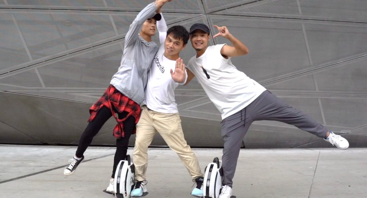 ▲中國電動獨輪車高手。（圖｜翻攝自影片）