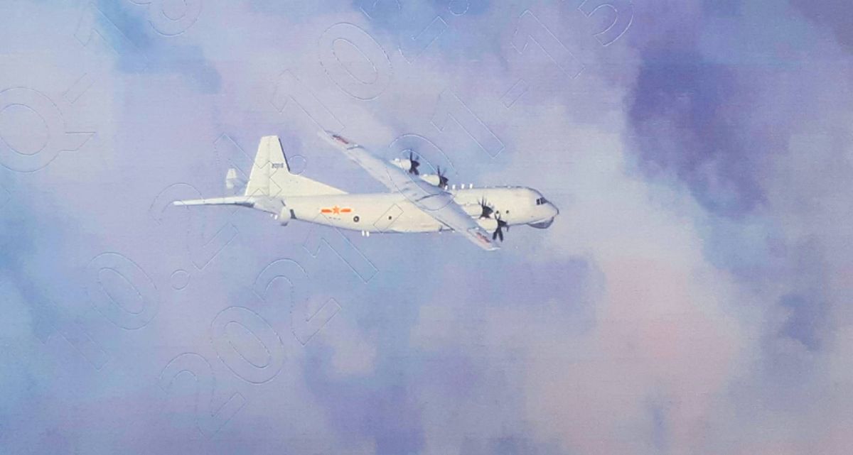 ▲共機1架運8反潛機擾台。（圖／國防部提供）