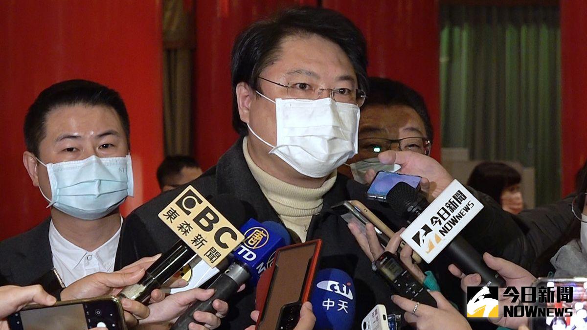 ▲針對台北市長柯文哲13日批評綠營執政縣市串連取消舉辦跨年晚會，是民粹政治的說法，基隆市長林右昌回嗆「莫名其妙」，甚至要柯文哲好好當市長，不要整天陰謀論。（圖／記者朱永強攝,2021.1.13）