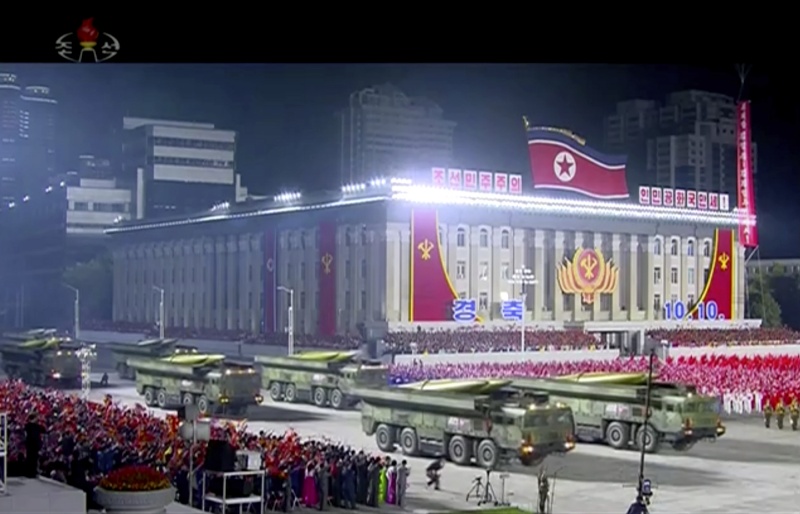 ▲北韓25日晚舉行人民革命軍（抗日游擊隊）建軍90週年閱兵式，可能展示多項新型武器。資料照。（圖／美聯社／達志影像）