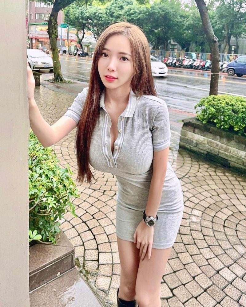 ▲藍星蕾飽滿上圍呼之欲出。(圖/藍星蕾