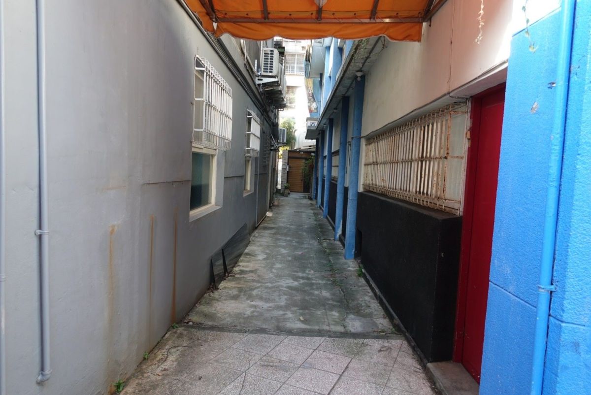 ▲北市觀傳局表示，因日租套房為非法旅宿，且多未能依規定消毒清潔、動線混雜，又反覆接待居家檢疫或居家隔離者入住，容易交叉感染、形成病毒傳播溫床。（圖／北市觀傳局提供）