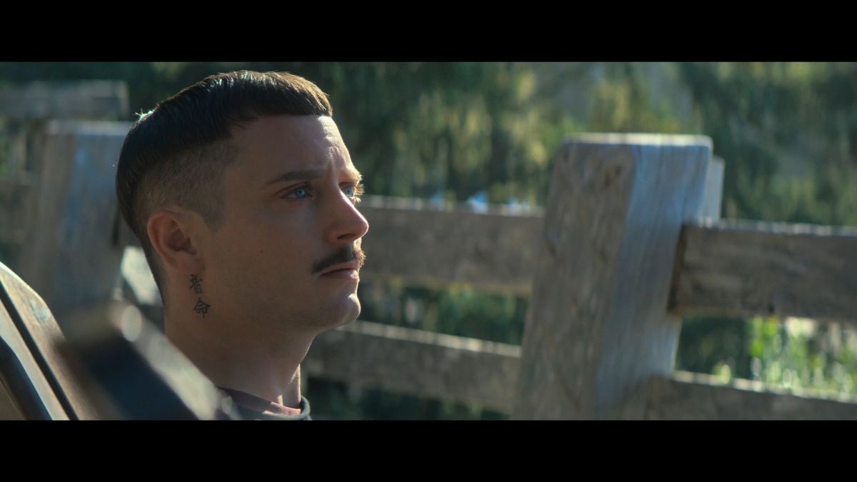 ▲魔戒「佛羅多」主演《我的恐怖老爹》，再創恐怖反轉高峰。（圖／車庫）