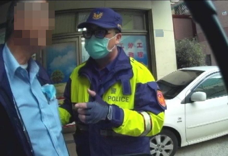 ▲陳姓通緝犯遭盤查時報假身份，生日記不清楚而被識破(圖/記者鄧力軍翻攝)