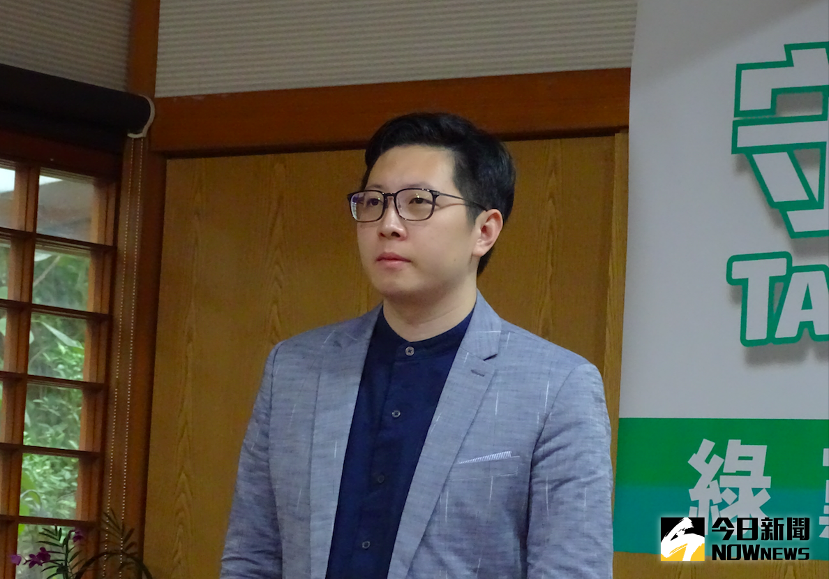 ▲19日晚間，國民黨籍桃園市議員詹江村突於臉書透露，表示王浩宇將出任民進黨民調中心副主任，對此，王浩宇駁斥「對奇怪的傳言一笑置之」。（圖／NOWnews資料照）