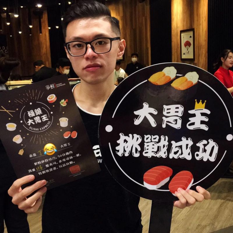 ▲大胃王丁丁在網紅界小有名氣。(圖/大胃王丁丁臉書、YouTube)