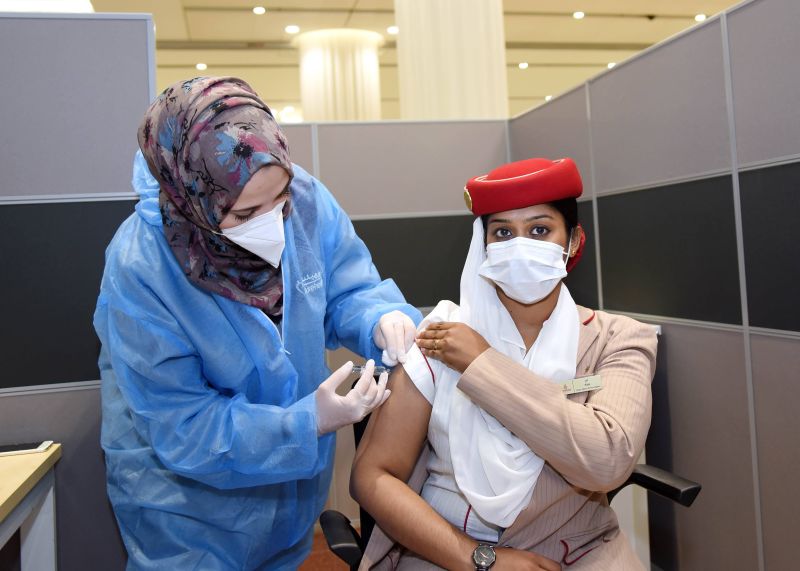 ▲為加強防疫，阿聯酋航空即日起為集團旗下駐阿拉伯聯合大公國的員工施實新冠肺炎疫苗。（圖／阿聯酋航空）