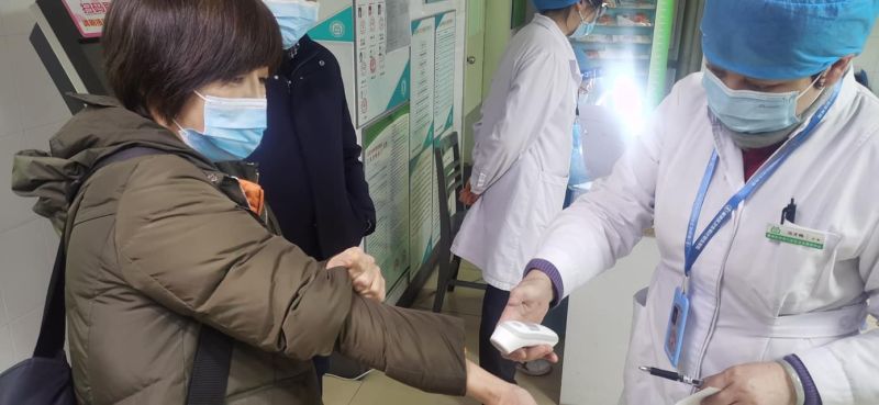 ▲資深媒體人黃智賢今（22）日分享了在中國南京接受新冠肺炎疫苗施打後的身體狀況，更大讚「這，就是中國日常」。（圖／翻攝自臉書「黃智賢世界」）