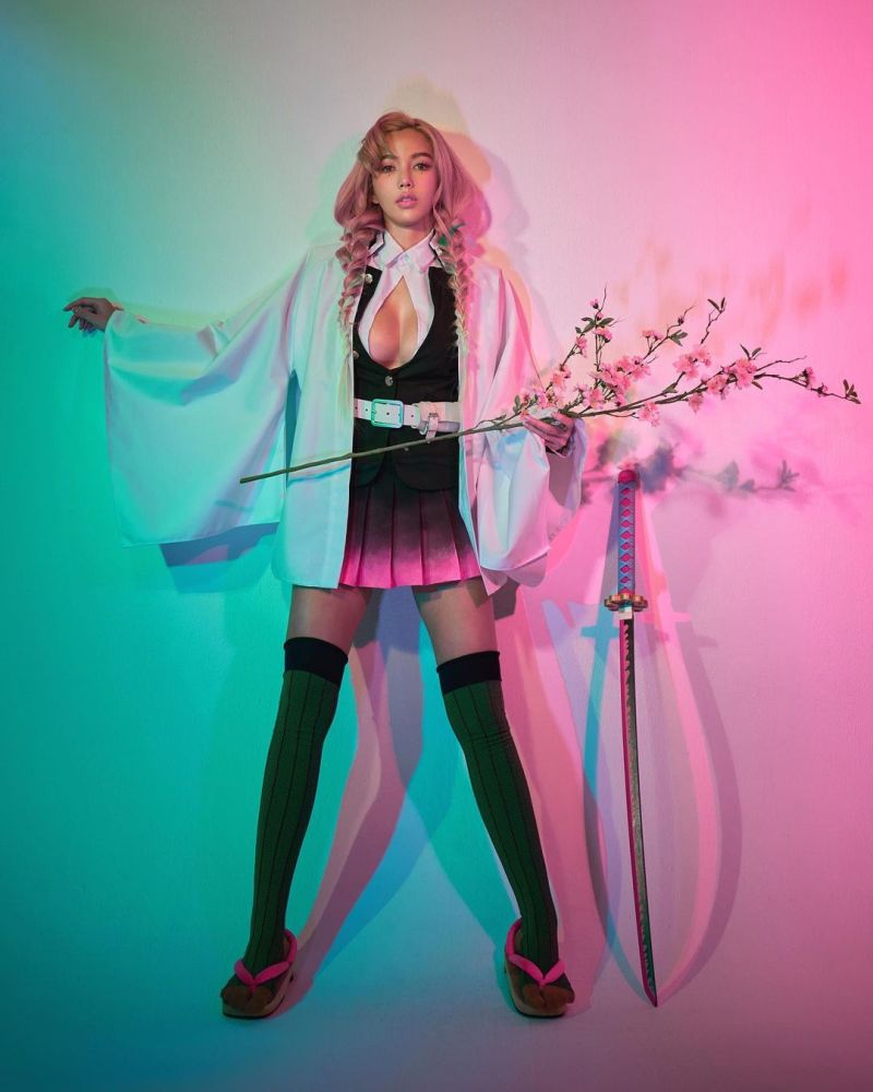 ▲拐拐雄偉的東西半球直接現形。(圖/拐拐IG)