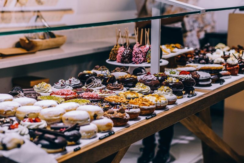 ▲吃buffet甜點該怎挑？內行力推4種水果。（示意圖／翻攝自Pixabay）