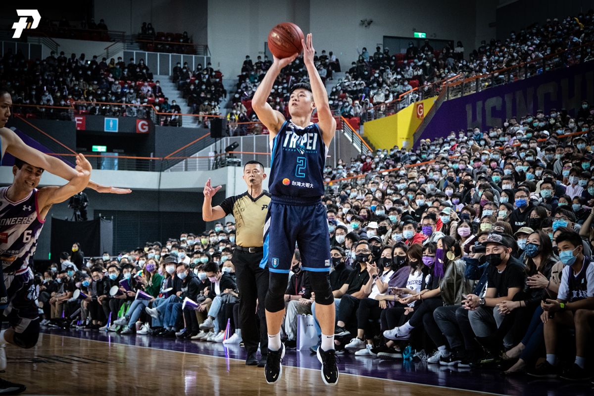 ▲富邦勇士簡偉儒砍下轉隊後新高19分，助隊擊敗攻城獅。（圖／P. LEAGUE+提供）