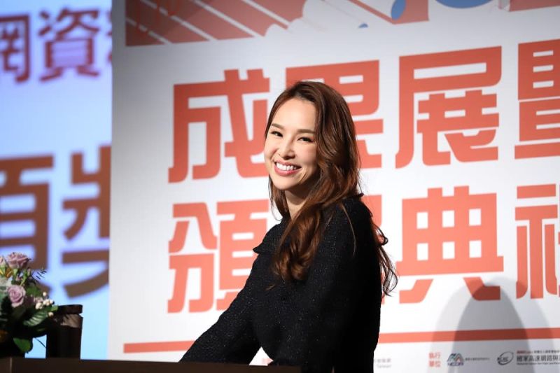 ▲張齡予笑容甜美,親和力十足。(圖/張齡予臉書)