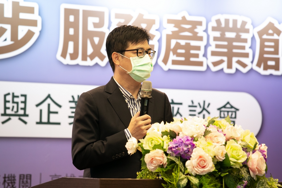 ▲桃醫群聚感染持續擴大，高雄市長陳其邁今天表示，各醫院的就醫狀況都有掌握，議員黃捷罷免投票還是會照常舉行。（高市府提供）