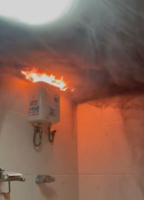 ▲原PO解釋，並非是熱水器故障，而是當初接的線就有問題，才會導致熱水器燒壞冒火（圖／翻攝自《爆廢公社二館》 ） 