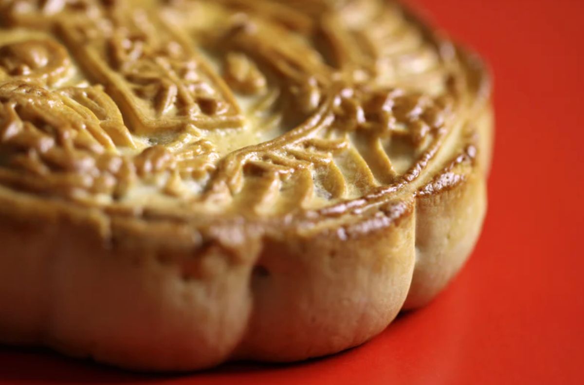 ▲傳統的中式大餅不論是喜宴或過年都是相當好的伴手禮，有網友好奇大餅的口味哪種最受民眾歡迎。（圖／取自Unsplash）