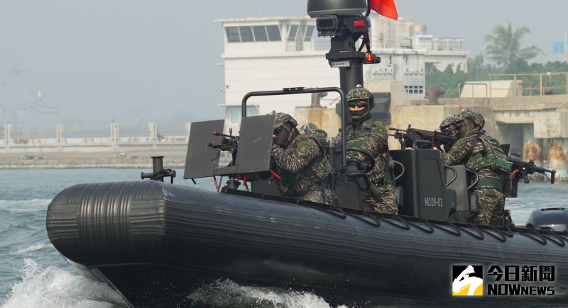 影／海軍新購突擊艇首亮相　秀滲透突擊、反劫船優異能力
