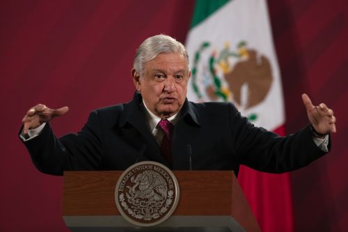 移民續湧入　墨西哥總統：每天約1萬人抵美墨邊界
