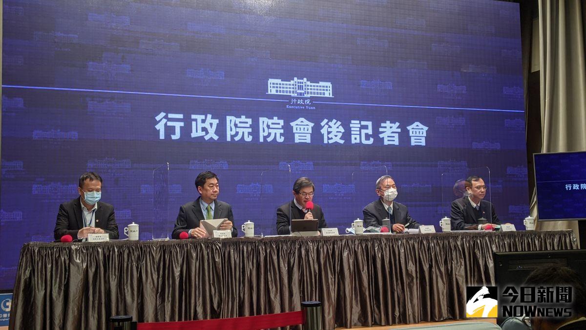 ▲對於國台辦宣布禁止台灣肉品出口到大陸，行政院秘書長李孟諺說，2014年底中國早就禁止台灣肉品進口，且國台辦的邏輯矛盾。（圖／記者鄭宏斌攝，2021.01.28）