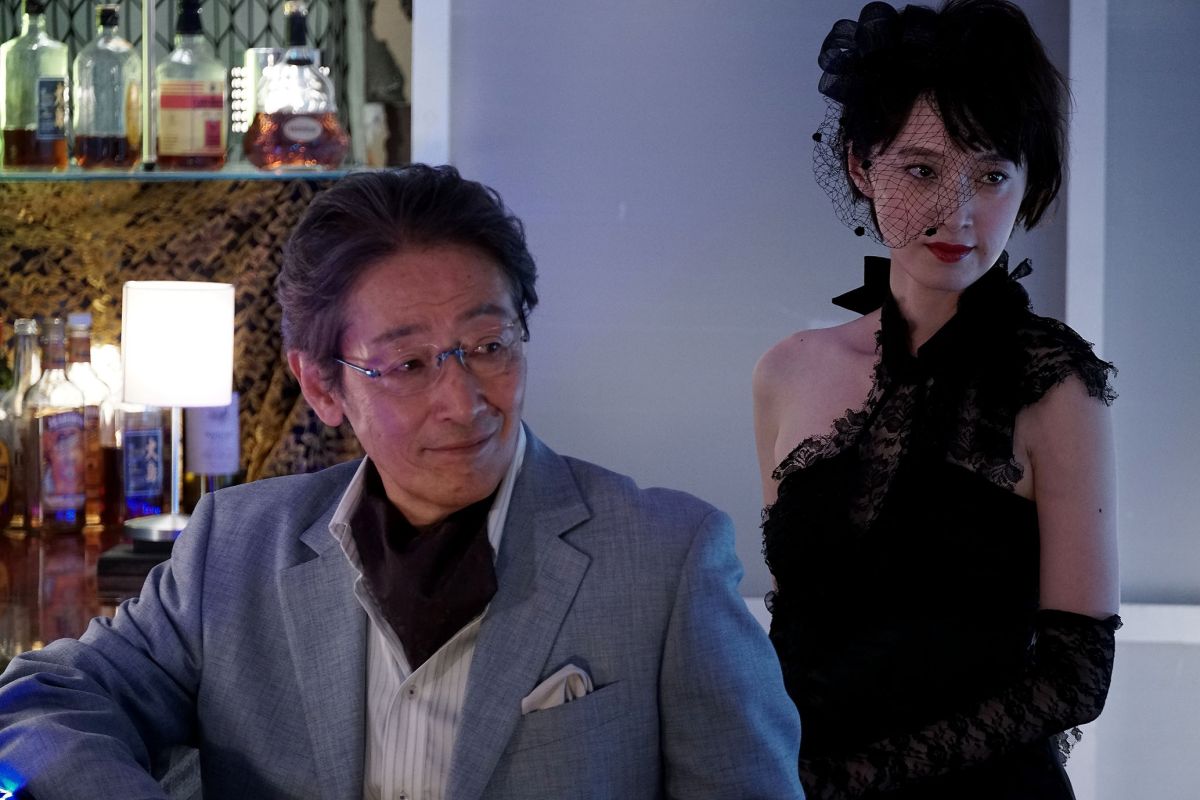 ▲片中，中丸詩音（右）將把渣男處理掉。（圖／暗光鳥電影）