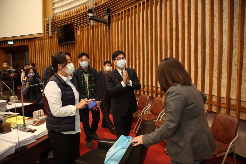 ▲陳其邁今(29)日感謝議會支持,盼府會合作一心、加速預算執行。(圖/高市府提供)