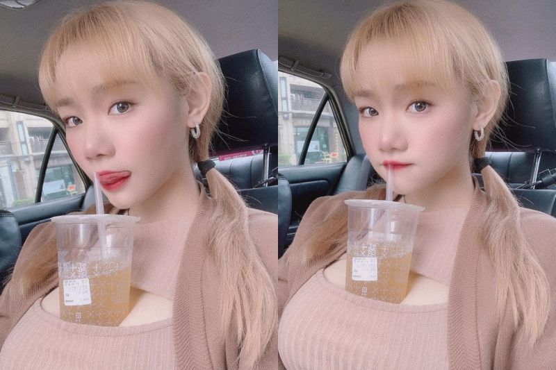 ▲Rina不時地伸出舌頭、抿嘴喝飲料。(圖/
