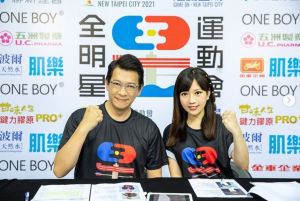 ▲蔡尚樺(右)搭檔徐展元,擔任賽事主播。(圖/翻攝蔡尚樺IG) ▲蔡尚樺(右)搭檔徐展元,擔任賽事主播。(圖/翻攝蔡尚樺IG)