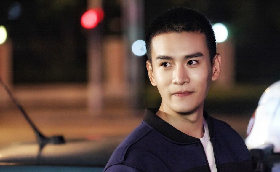 ▲經超外型陽光，被網友封為「大陸版彭于晏」。　（圖／經超微博）