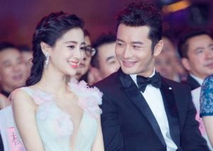 ▲黃曉明跟Angelababy結婚初期還經常高調放閃。(圖/黃曉明微博) ▲黃曉明跟Angelababy結婚初期還經常高調放閃。(圖/黃曉明微博)