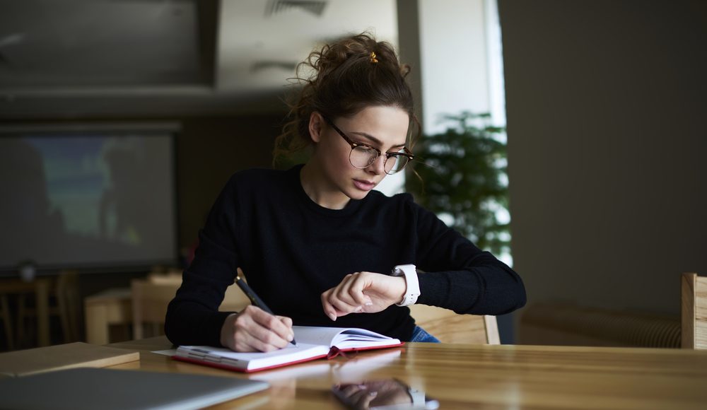  ▲該如何提高工作效率，讓自己更能集中精神工作呢？（圖／Shutterstock）