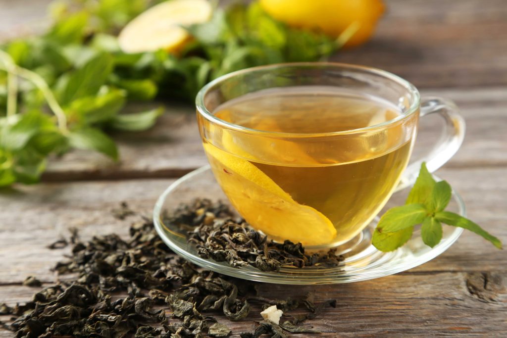 ▲綠茶中的兒茶素具有幫助瘦身的效果。（圖／shutterstock）