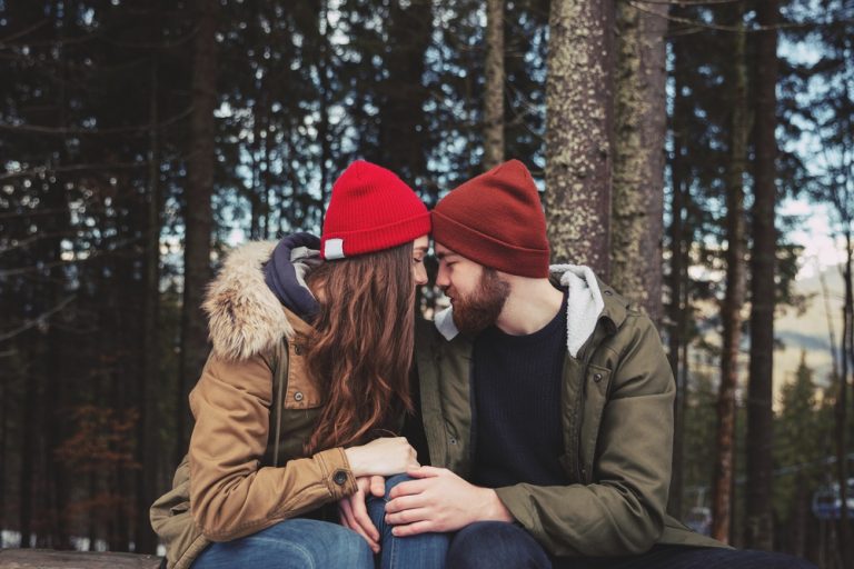  ▲近幾年流行的「正念式關係強化」 技術被證實可以減緩伴侶關係中的緊張和壓力，讓關係恢復和諧和親密，增加愛情滿意度，所有人都可以練習。（圖／Shutterstock）