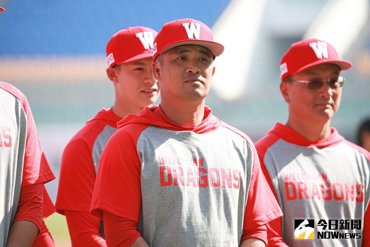 ▲味全龍一軍外野守備兼跑壘教練張建銘出席味全龍春訓開訓典禮。（圖／記者葉政勳攝 ）