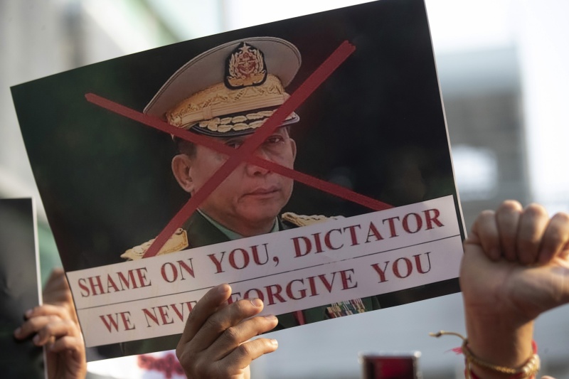 美首波緬甸制裁名單　軍政府領導人代理總統上榜
