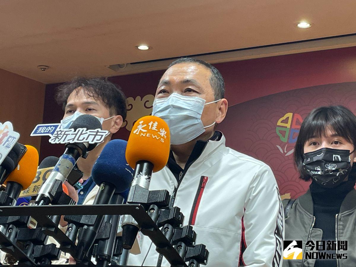 ▲新北市長侯友宜表示，「有這個人才能夠加入，絕對能讓我們更團結、勇敢往前走，尊重黨的決定。」（圖/記者陳志仁攝，2021.02.02）