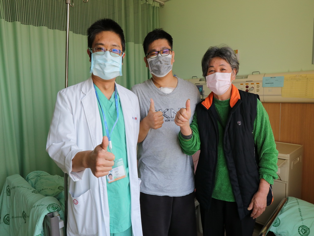 ▲程先生因頸部有疼痛撕裂感，加上胸悶，原本只是要到醫院急診「看心安」，不料經詳細檢查後，竟確診為主動脈剝離。(圖／醫院提供2021.2.2)