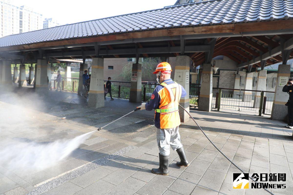 ▲教育部今天公布最新統計，COVID-19（2019冠狀病毒疾病）確診學生新增504例，各級學校累計5400名學生染疫。（示意圖／記者陳志仁攝）